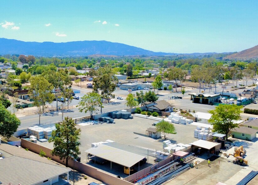 More Photos Of 791 6th St, Norco Specialty For Sale