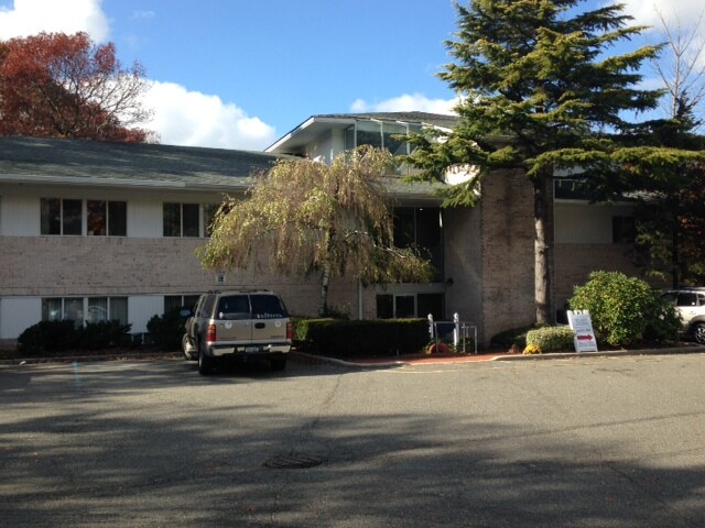 More Photos Of 353 Veterans Memorial Hwy, Commack Medical For Lease