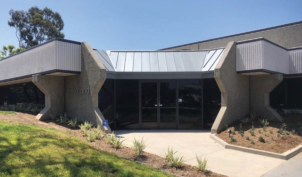 Primary Photo Of 8 Holland, Irvine Warehouse For Lease