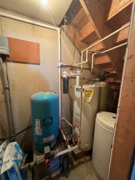 More Photos Of 628 South St, Hoosick Falls Specialty For Sale