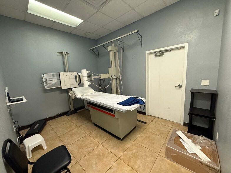 More Photos Of 2815 Alt 19, Palm Harbor Office For Lease