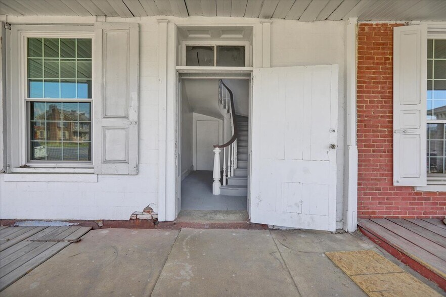 More Photos Of 2693 W Philadelphia Ave, Oley Multifamily For Sale