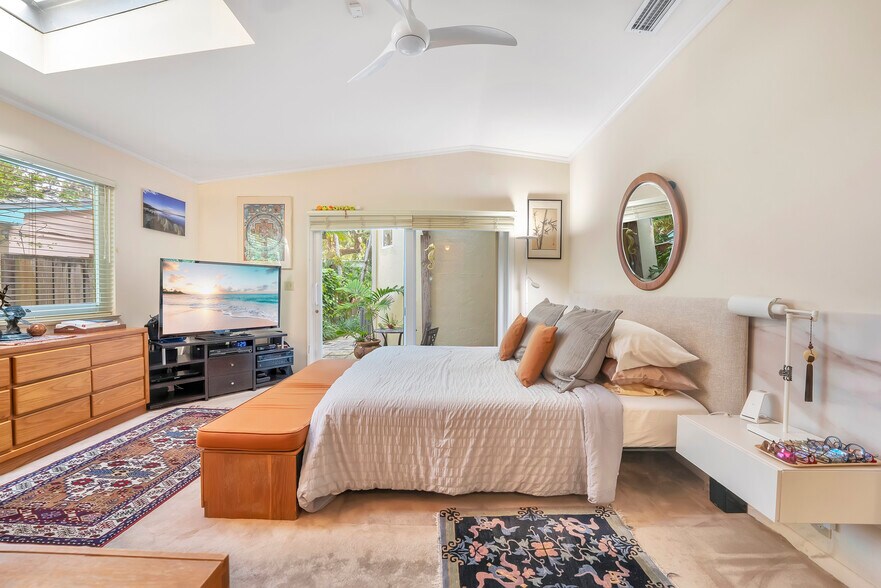 More Photos Of , Miami Multifamily For Sale