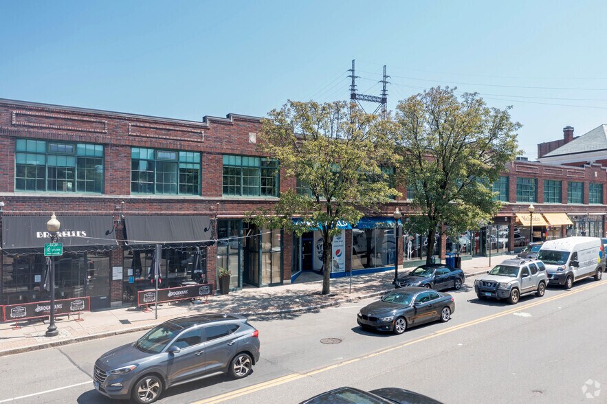 More Photos Of 43 N Main St, Norwalk General Retail For Lease