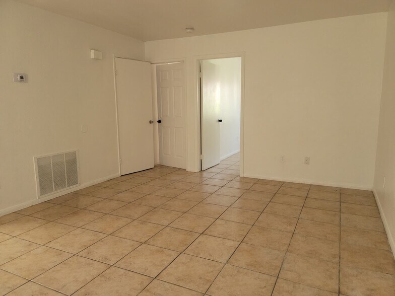 More Photos Of 43965 Towne St, Indio Apartments For Sale
