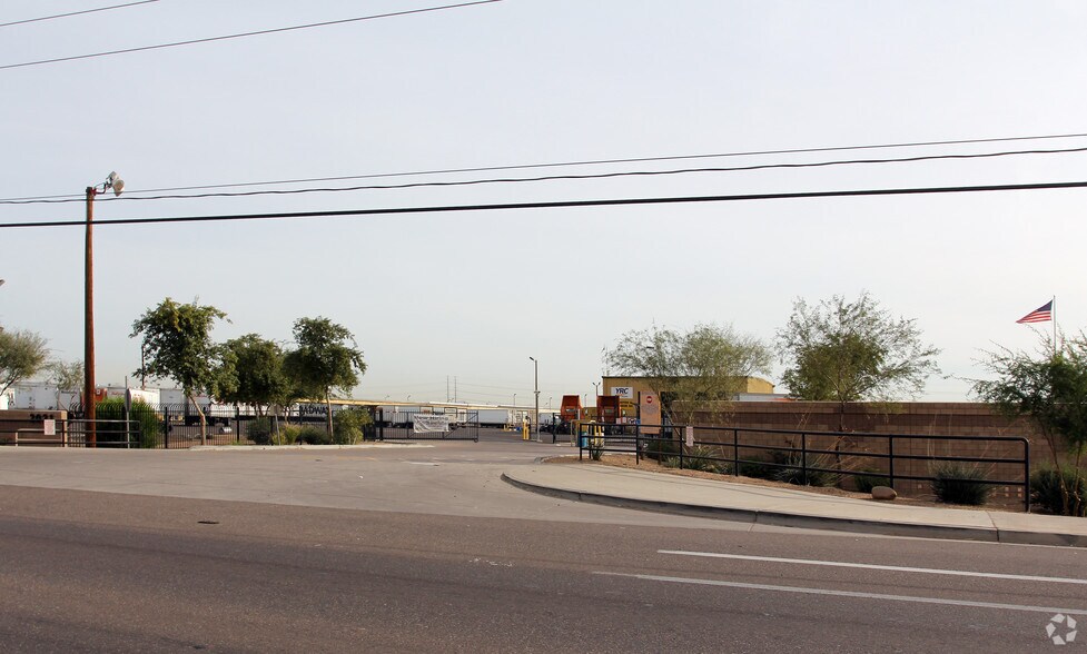 More Photos Of 2021 S 51st Ave, Phoenix Truck Terminal For Lease