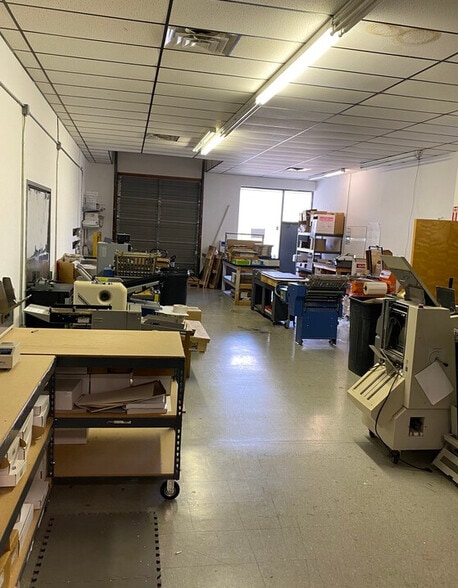 More Photos Of 680 Hollow Rd, Phoenixville Light Distribution For Lease