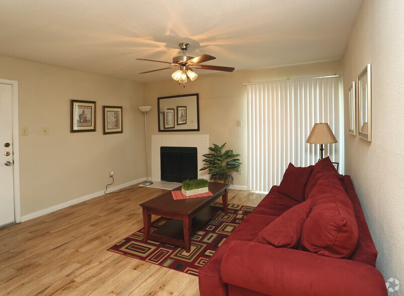 More Photos Of 22715 Imperial Valley Dr, Houston Apartments For Sale