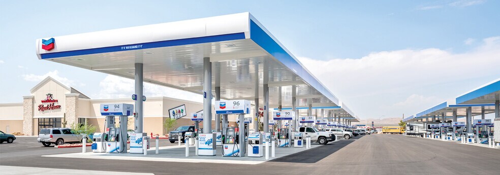 More Photos Of NWC Cheyenne Ave. & Bucyrus Erie St., North Las Vegas Convenience Store For Sale