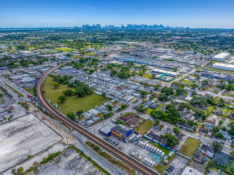 More Photos Of 3000 NW 79th St, Miami Auto Repair For Sale