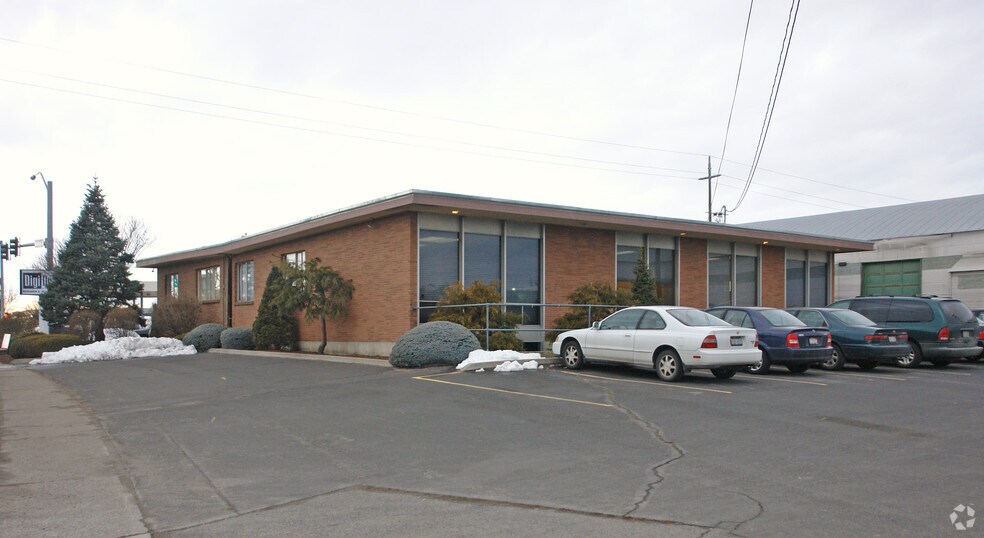 Primary Photo Of 802 N Fancher Rd, Spokane Valley Office For Lease