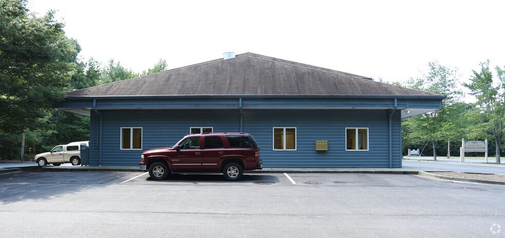More Photos Of 5419 Deale Churchton Rd, Churchton Office Residential For Lease