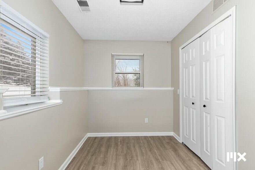 More Photos Of 2535 7th St, Shelbyville Apartments For Sale