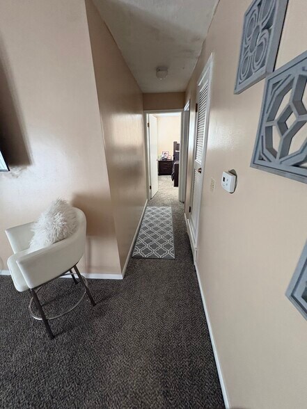 More Photos Of 6917 Military Ave, Omaha Apartments For Sale