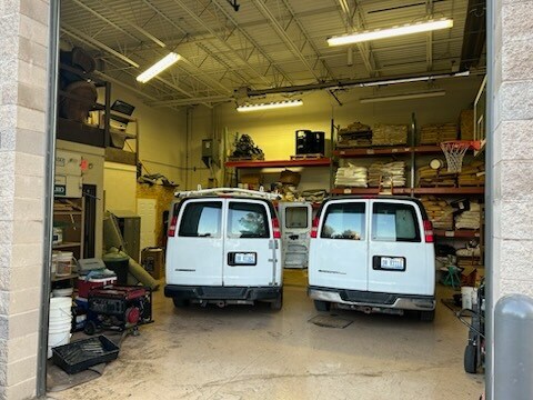 More Photos Of 3408 Busch Dr SW, Grandville Manufacturing For Sale