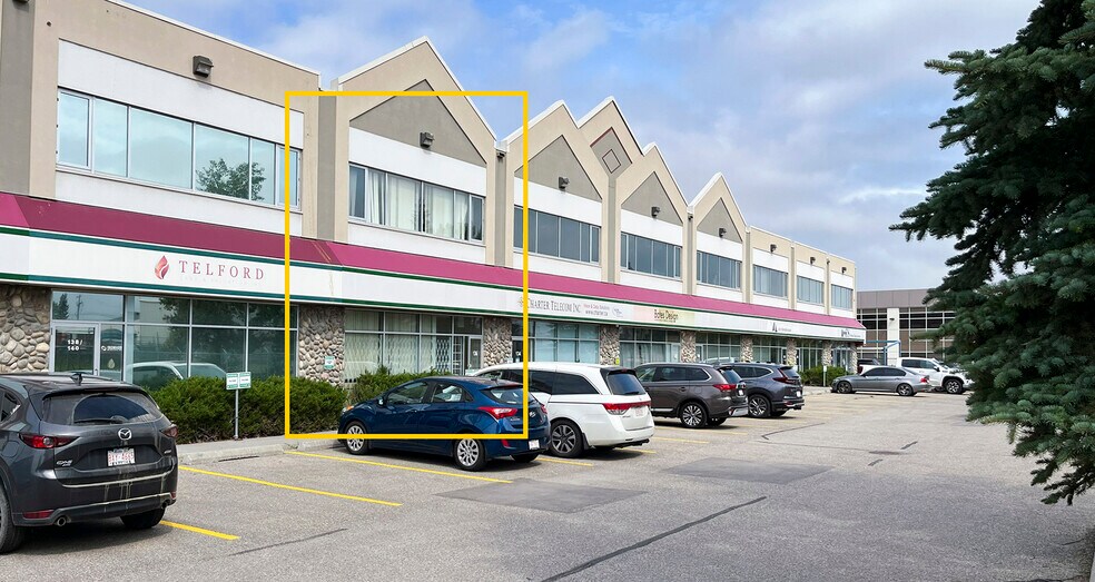More Photos Of 5700 1st St SW, Calgary Warehouse For Lease