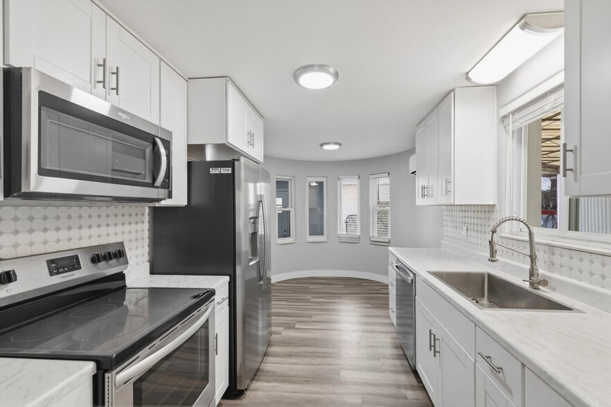 More Photos Of 50 N 6th Ave, Brighton Office Residential For Sale