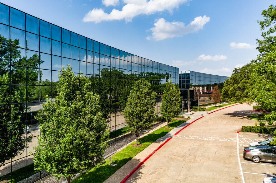 Primary Photo Of 9600 Great Hills Trl, Austin Coworking Space