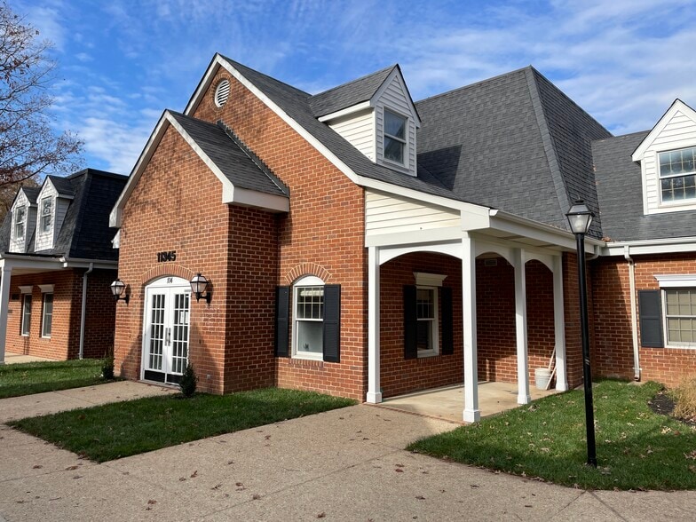 More Photos Of 11345 Pembrooke Sq, Waldorf Medical For Sale