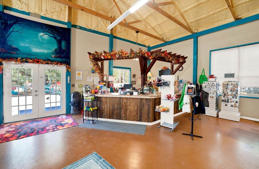 More Photos Of 1877 County Road 4713, La Coste Land For Sale