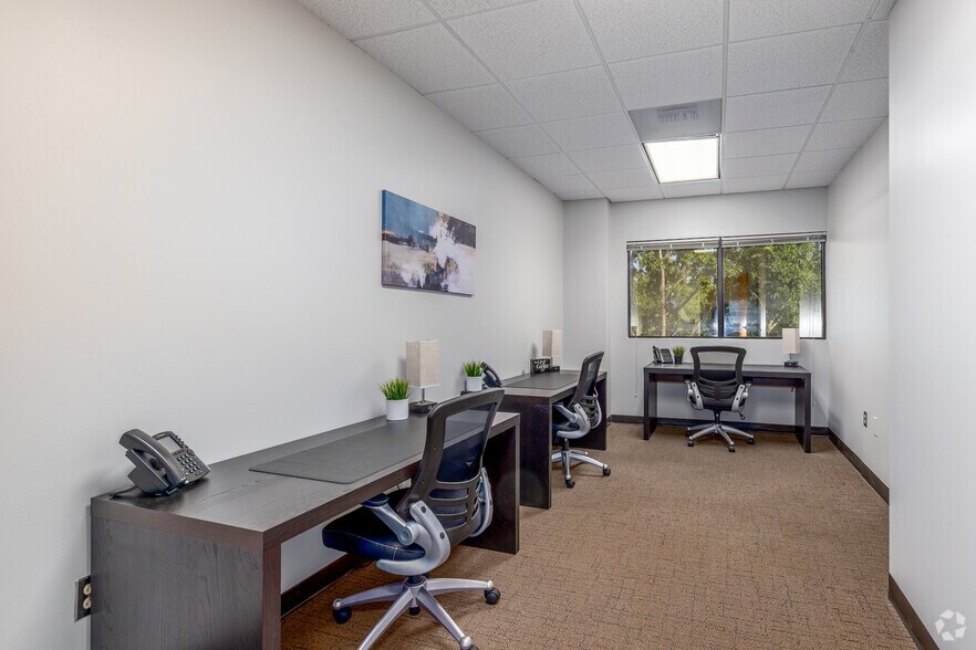 More Photos Of 6135 Park South Dr, Charlotte Office For Lease