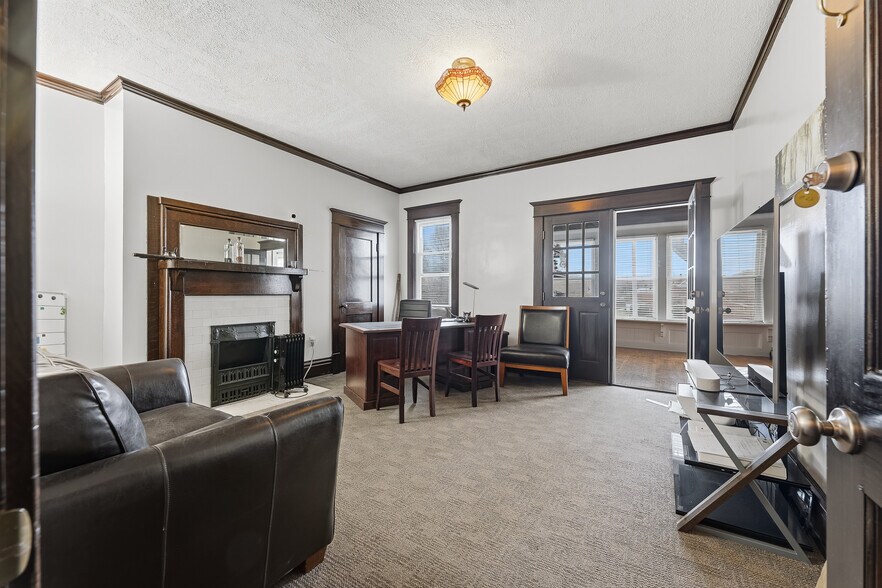 More Photos Of 1042 Morgantown Ave, Fairmont Specialty For Sale