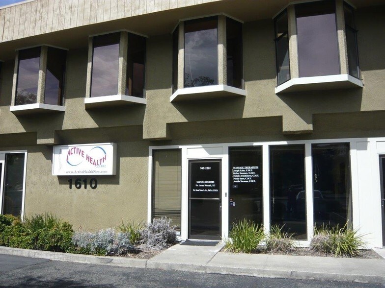 More Photos Of 1610 Oak Park Blvd, Pleasant Hill Medical For Lease