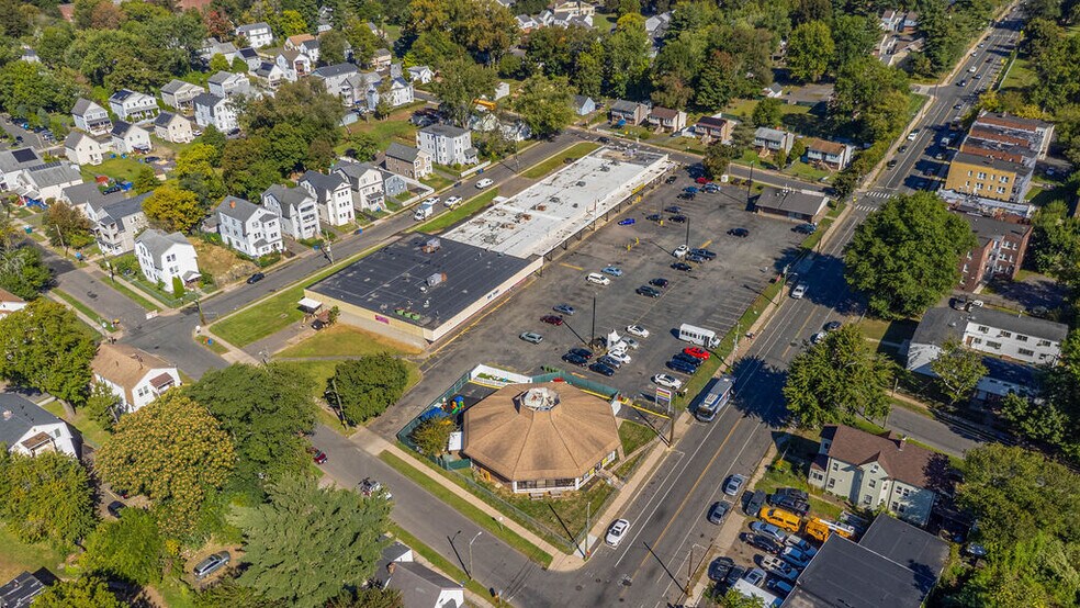 Primary Photo Of 259-273 Barbour St, Hartford Storefront For Sale