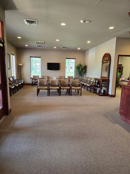 More Photos Of 2906 Cypress Rd, Arkadelphia Office For Lease