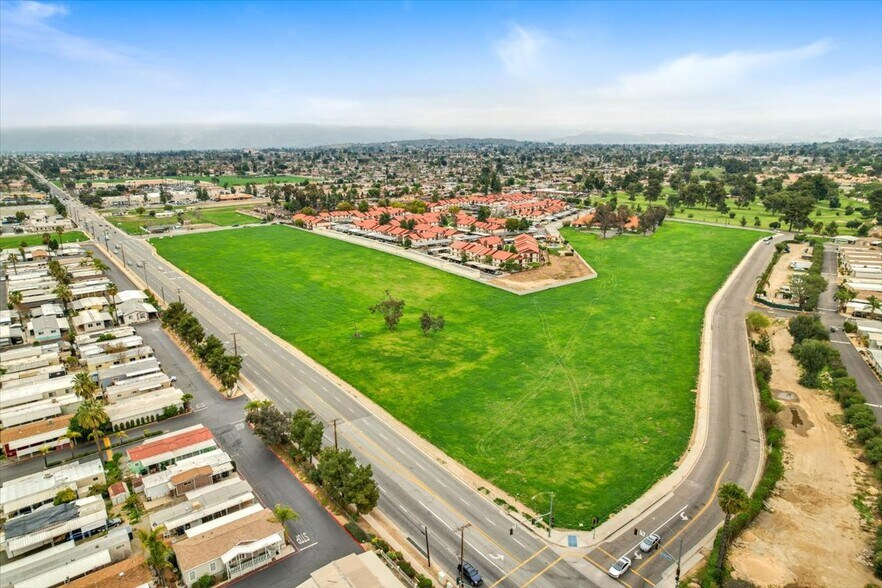 More Photos Of Chambers Street & Buena Vista St, Hemet Land For Sale