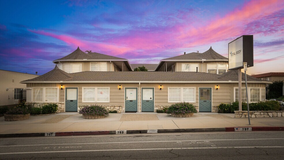 More Photos Of 918 S Cabrillo Ave, San Pedro Apartments For Sale