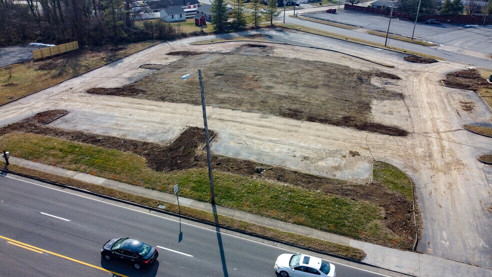 More Photos Of 2060 Fort Henry Dr, Kingsport Land For Lease