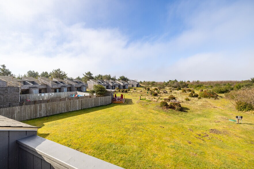 More Photos Of 11 Chabot Rd, Copalis Beach Hotel For Sale