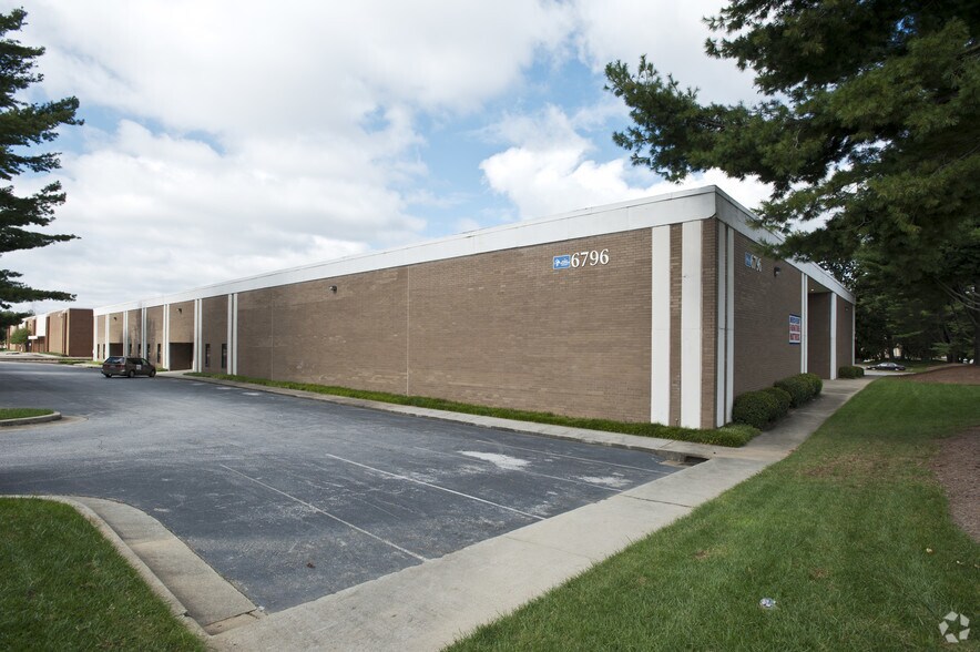 More Photos Of 6796 Jimmy Carter Blvd, Peachtree Corners Warehouse For Lease
