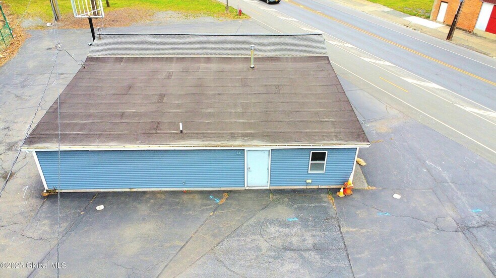 More Photos Of 1904 Broadway, Watervliet Auto Dealership For Sale