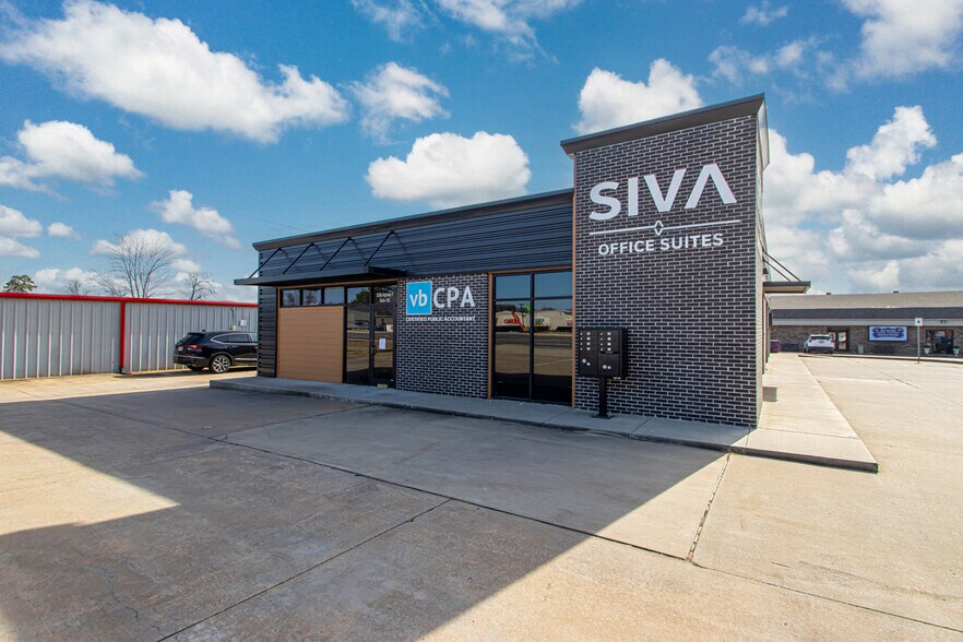 More Photos Of 5206 Highway 5 N, Bryant Office For Sale