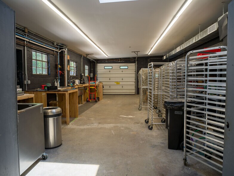 More Photos Of 1 Continental Hl, Glen Cove Warehouse For Sale