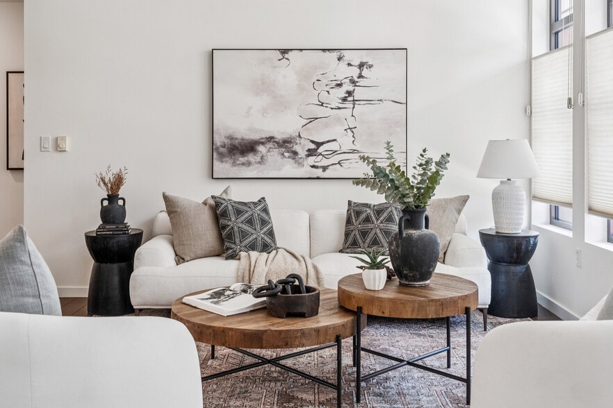 More Photos Of 288 3rd St, Oakland Apartments For Sale