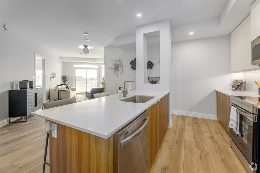More Photos Of 80-100 Starwood Dr, Guelph Apartments For Lease
