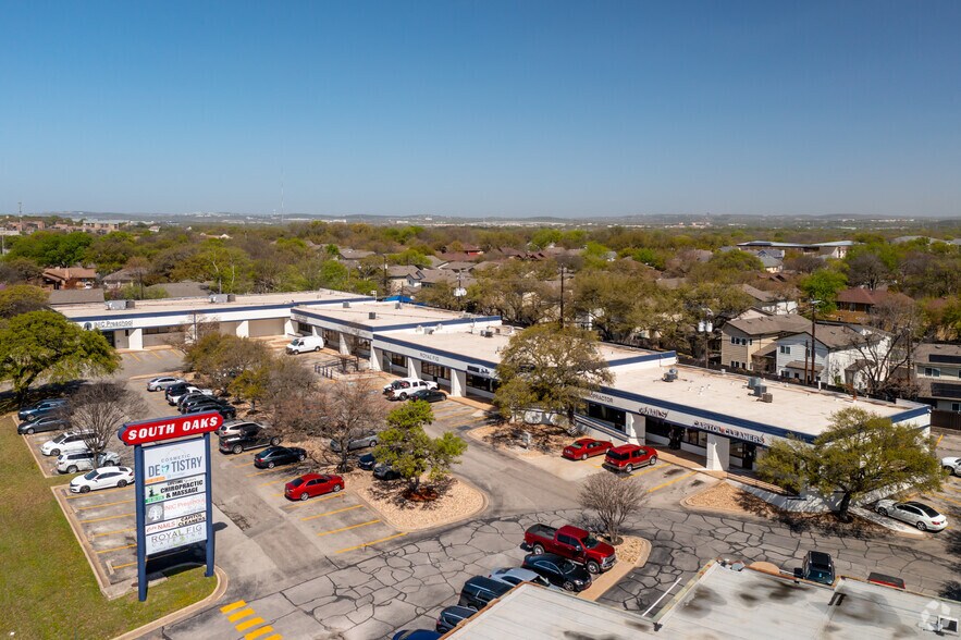 More Photos Of 2100 W William Cannon Dr, Austin Unknown For Lease