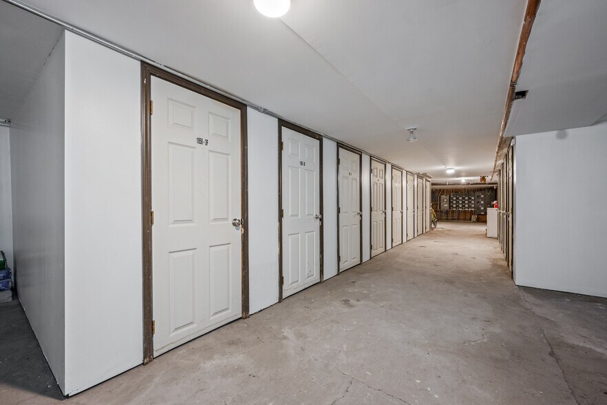More Photos Of 1856 W Chicago Ave, Chicago Apartments For Sale