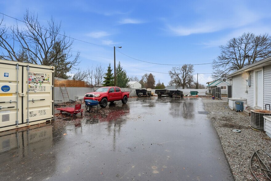 More Photos Of 1124 Pines Rd, Spokane Medical For Sale