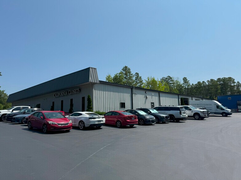 More Photos Of 8900 Midway West Rd, Raleigh Manufacturing For Lease