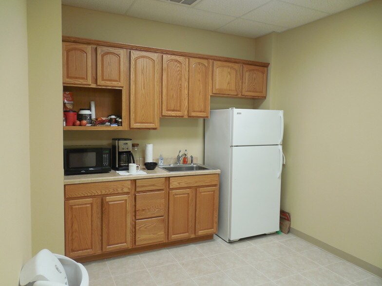 More Photos Of 500-514 W Atlanta St, Broken Arrow Medical For Sale