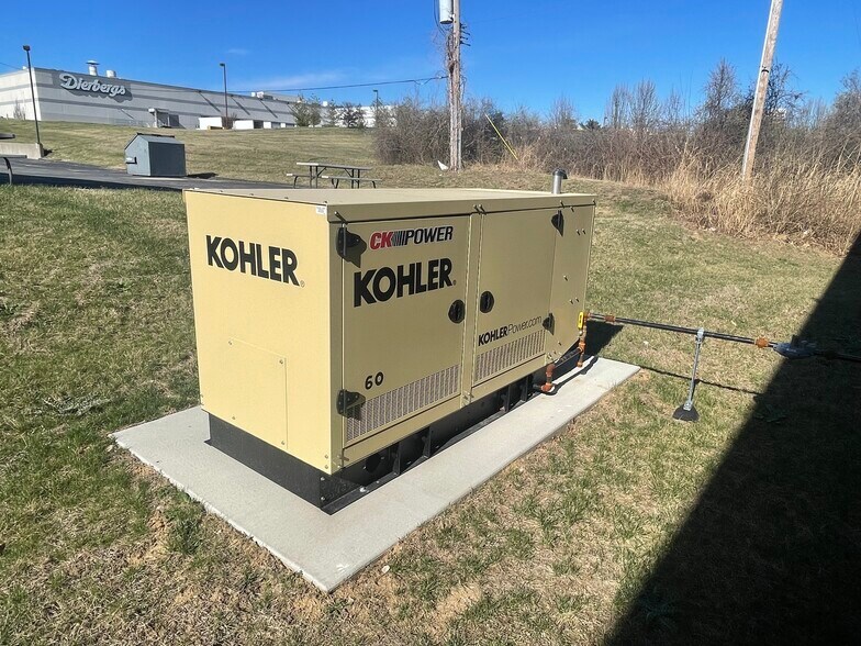 More Photos Of 3316 Hollenberg Dr, Bridgeton Warehouse For Sale