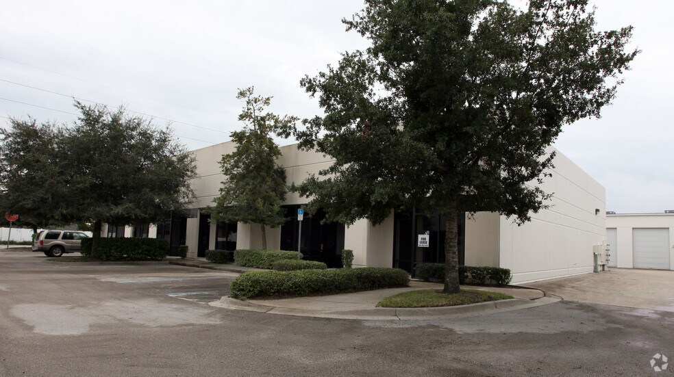 Primary Photo Of 155 St Johns Business Pl, Saint Augustine Light Distribution For Lease