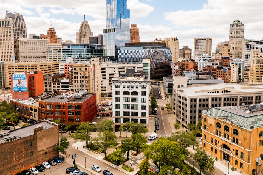 More Photos Of 230 E Grand River Ave, Detroit Office Residential For Lease