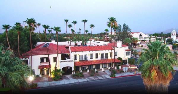 More Photos Of 1276 N Palm Canyon Dr, Palm Springs Medical For Lease