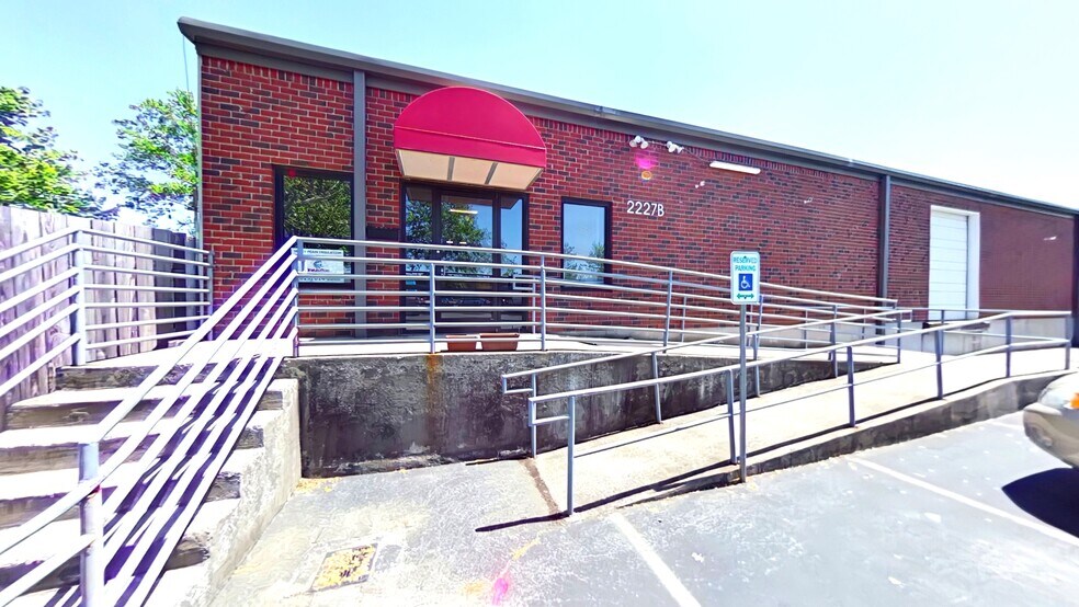 Primary Photo Of 2227 Southpark Dr, Murfreesboro Warehouse For Sale
