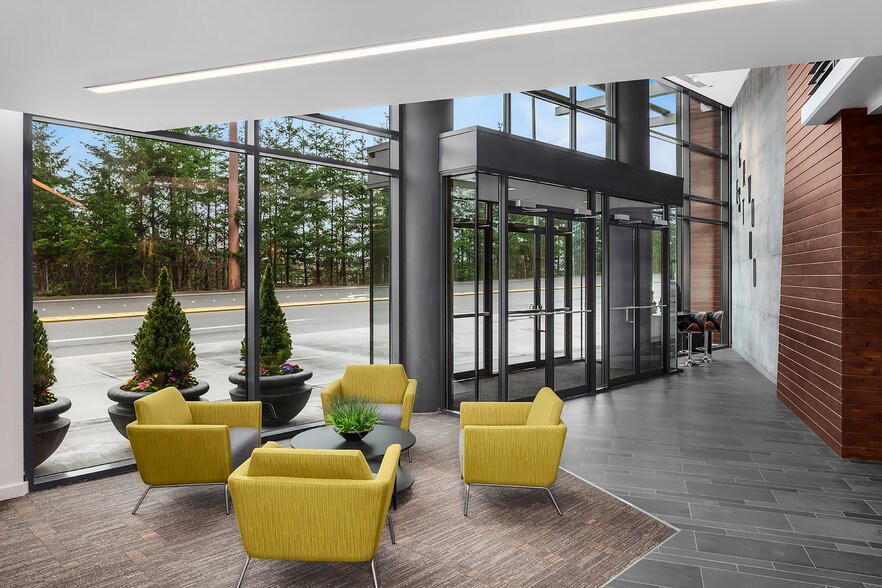 More Photos Of 14725 SE 36th St, Bellevue Office For Lease